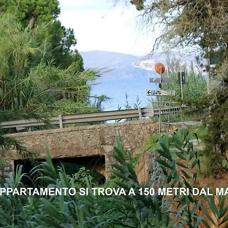 Casa Mamy A 150 Metri Dal Mare Apartamento Cavo